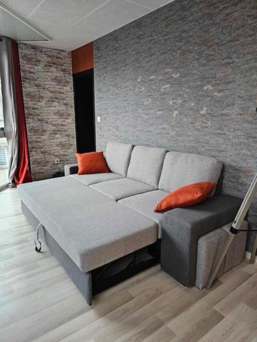 Cosy Loft - Calais Apartment Ngoại thất bức ảnh