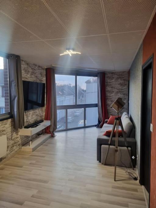 Cosy Loft - Calais Apartment Ngoại thất bức ảnh